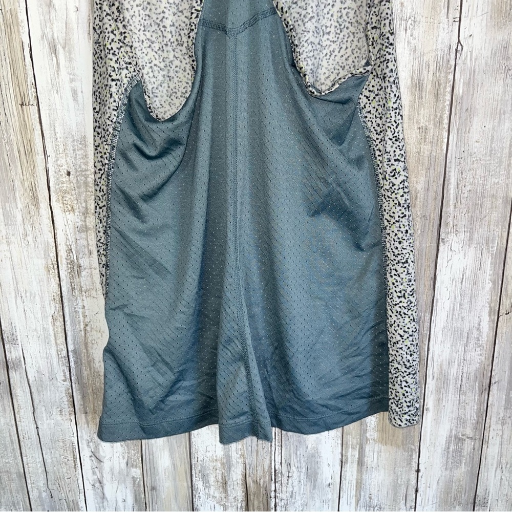 Nike Speckled Workout Mesh Back Tank Top Athletic Small - Picture 5 of 7